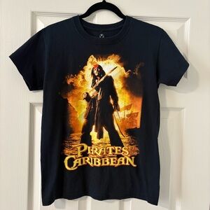 Vintage Y2K Pirates Of The Caribbean Jack Sparrow Tee Officially Licensed Disney
